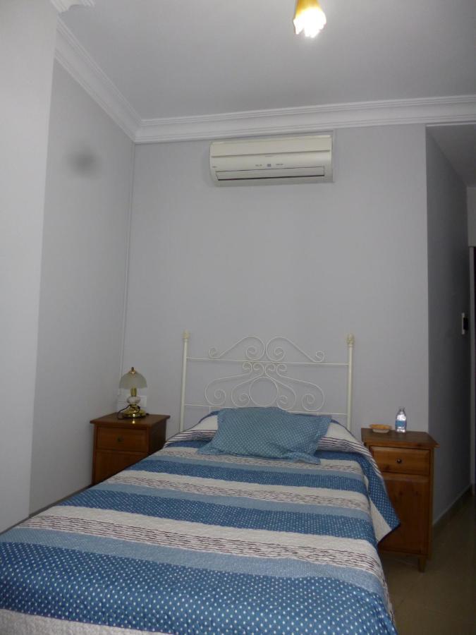 Hostal Virgen Del Rocio Los Palacios Y Villafranca Zewnętrze zdjęcie